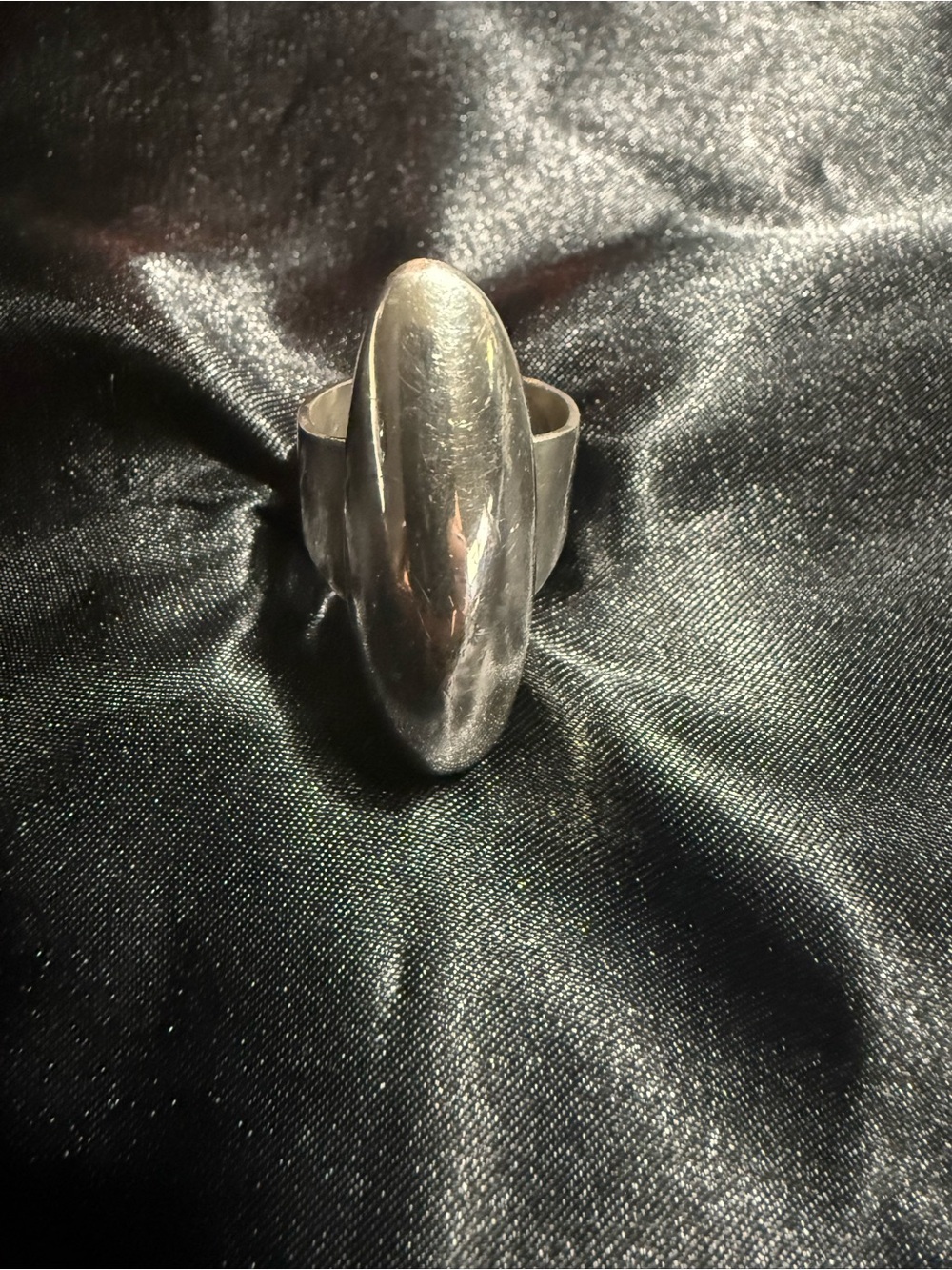 Vintage Taxco Mexican Modernist Elongated Silver Capsule Dome Ring